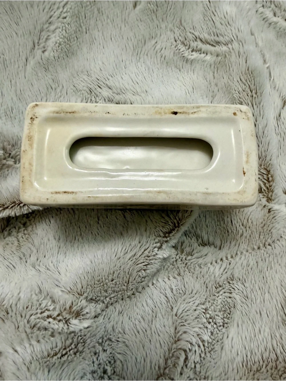 Beverly Rose pattern Ceramic Napkin Holder by Tabletops Unlimited